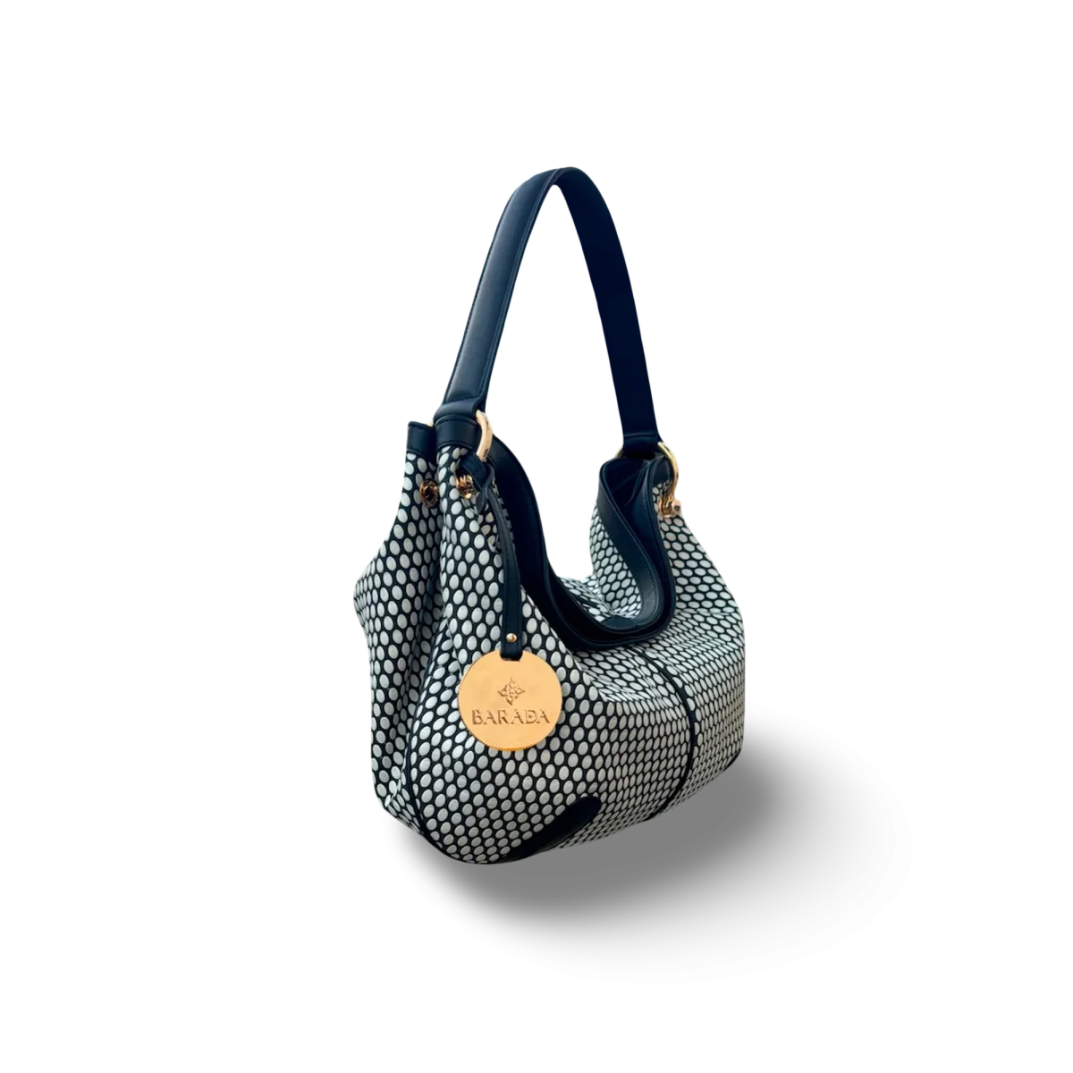 Bolso de hombro en piel vacuno diseñado por manos artesanas - Imagen 3
