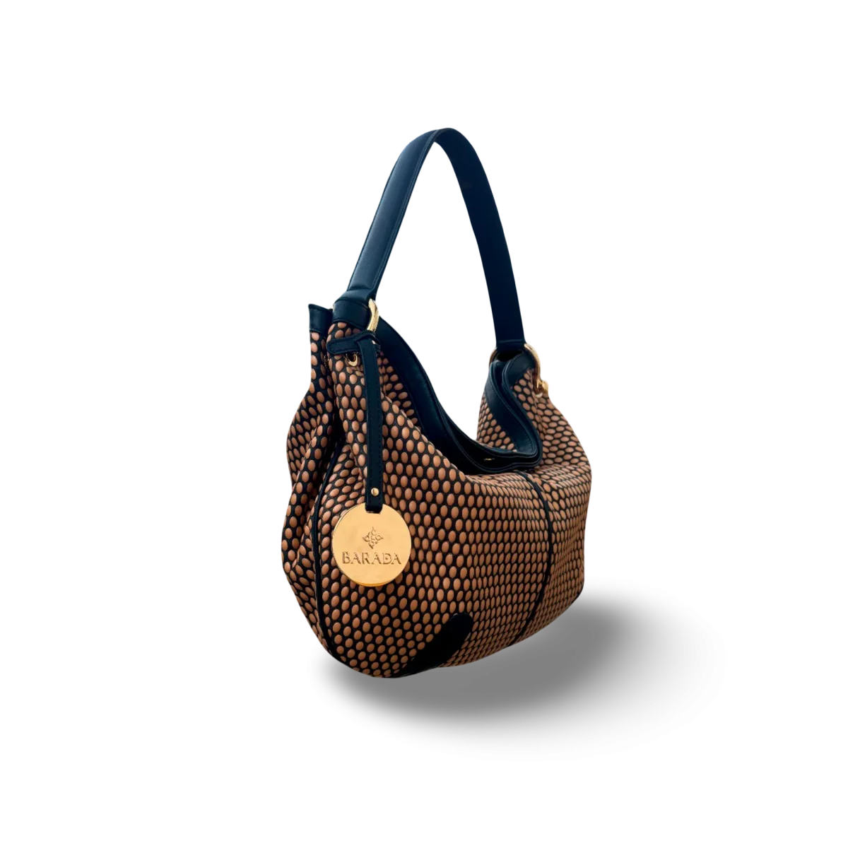 Bolso de hombro en piel vacuno diseñado por manos artesanas - Imagen 9