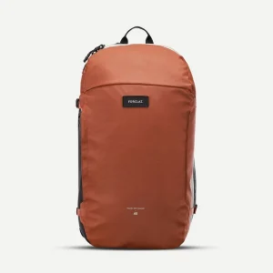 Mochila trekking 40l travel 500 + funda impermeable Forclaz