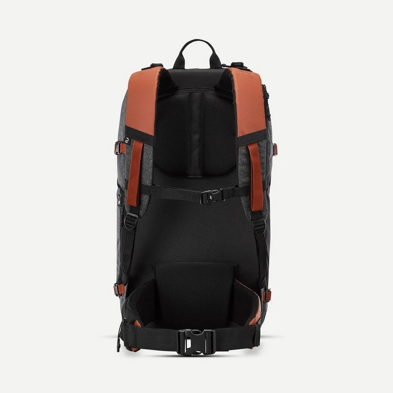 Mochila trekking 40l travel 500 + funda impermeable Forclaz - Imagen 4