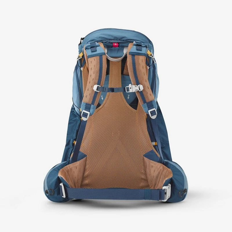 Mochila trekking y montaña 50+10L ultraligera SIMOND MT900 - Imagen 3