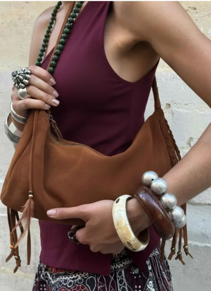 Bolso Beige Mujer Baguette Yuma - Imagen 5