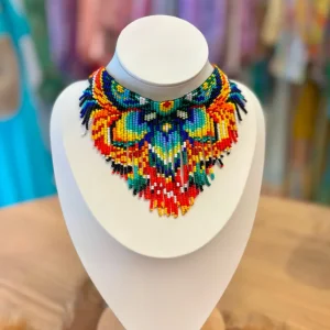Collar multicolor chaquiras