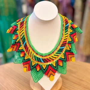 Collar multicolor chaquiras