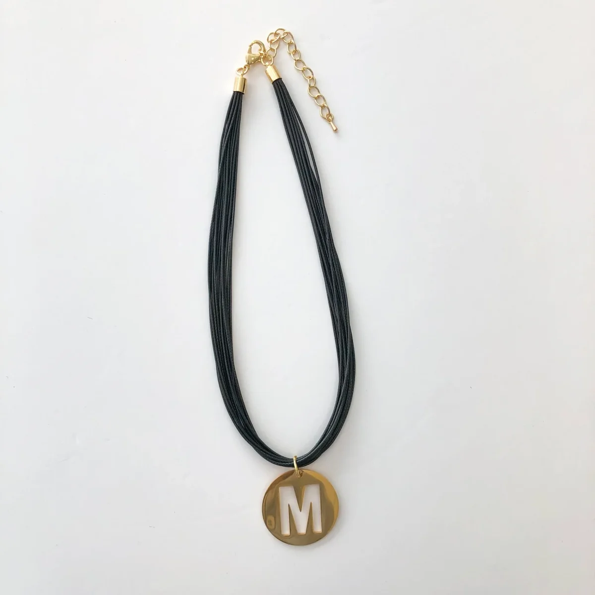 Collar cordones finos inicial metalizada - Imagen 4