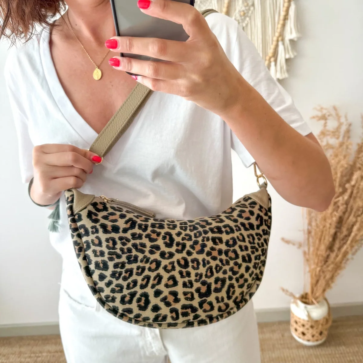 Bandolera loneta/piel animal print herrajes dorados - Imagen 3