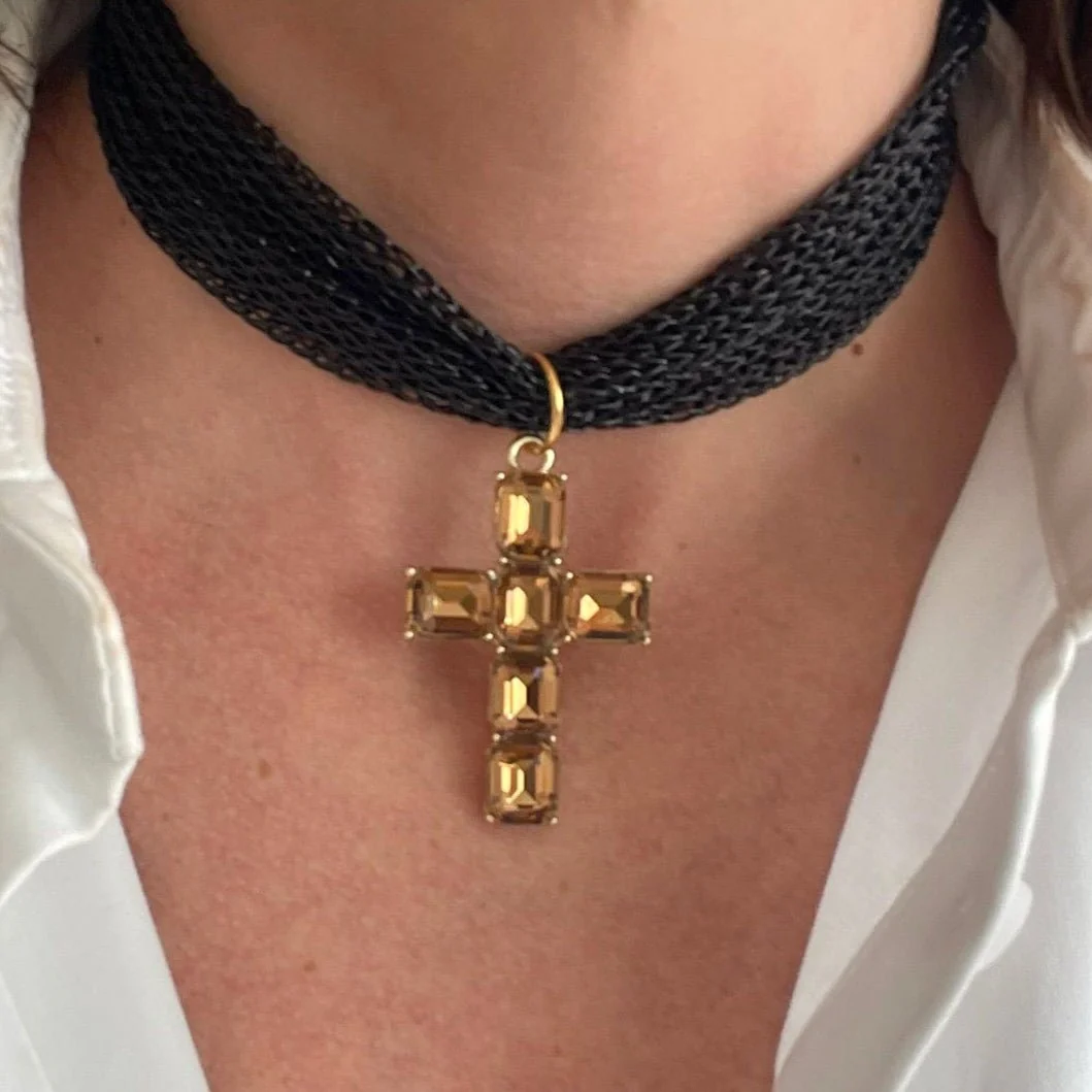 Collar cruz con malla metalizada - Imagen 3
