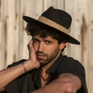 Sombrero gamuza negro