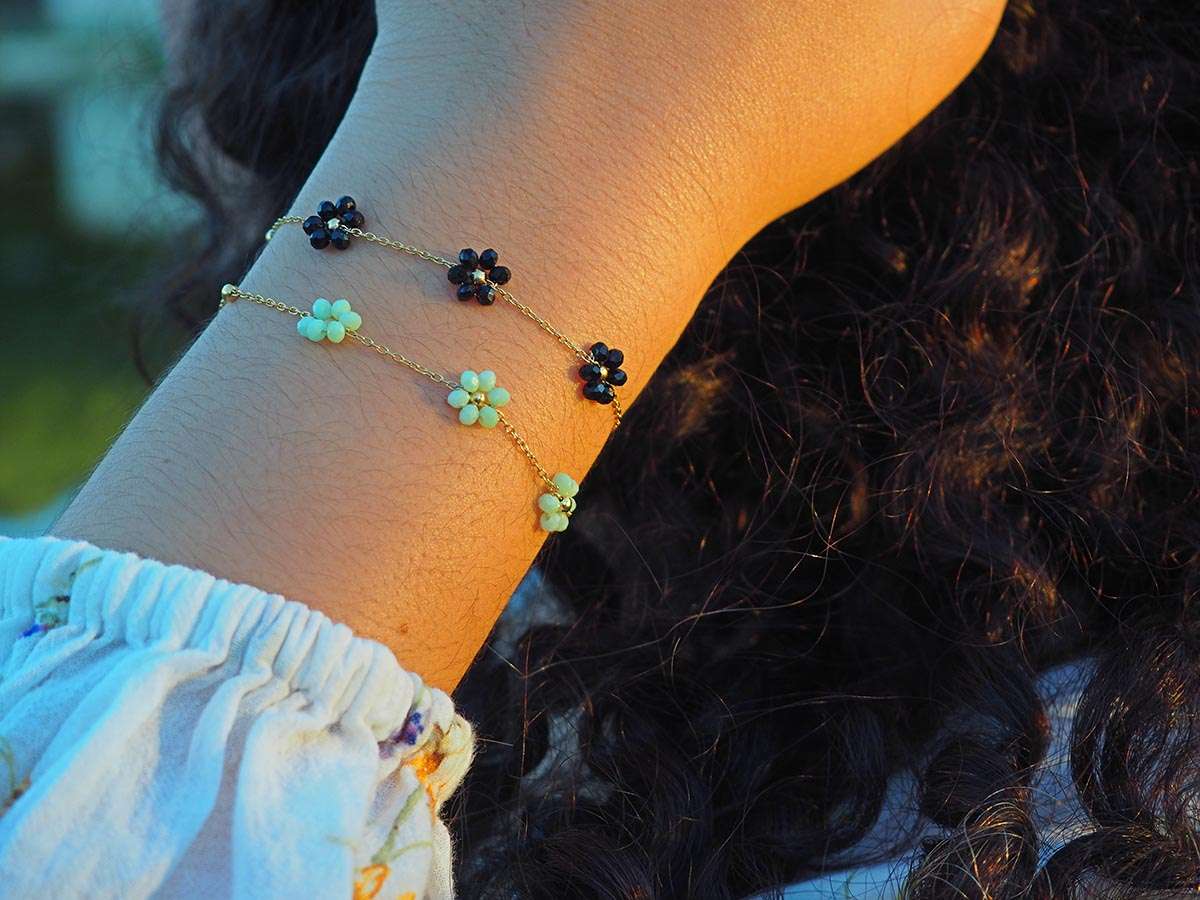 Pack de Dos pulseras en acero con flores de KEMO - Imagen 2